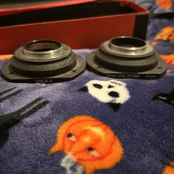 Vintage Leica Camera Accessories - Picture 2 of 6